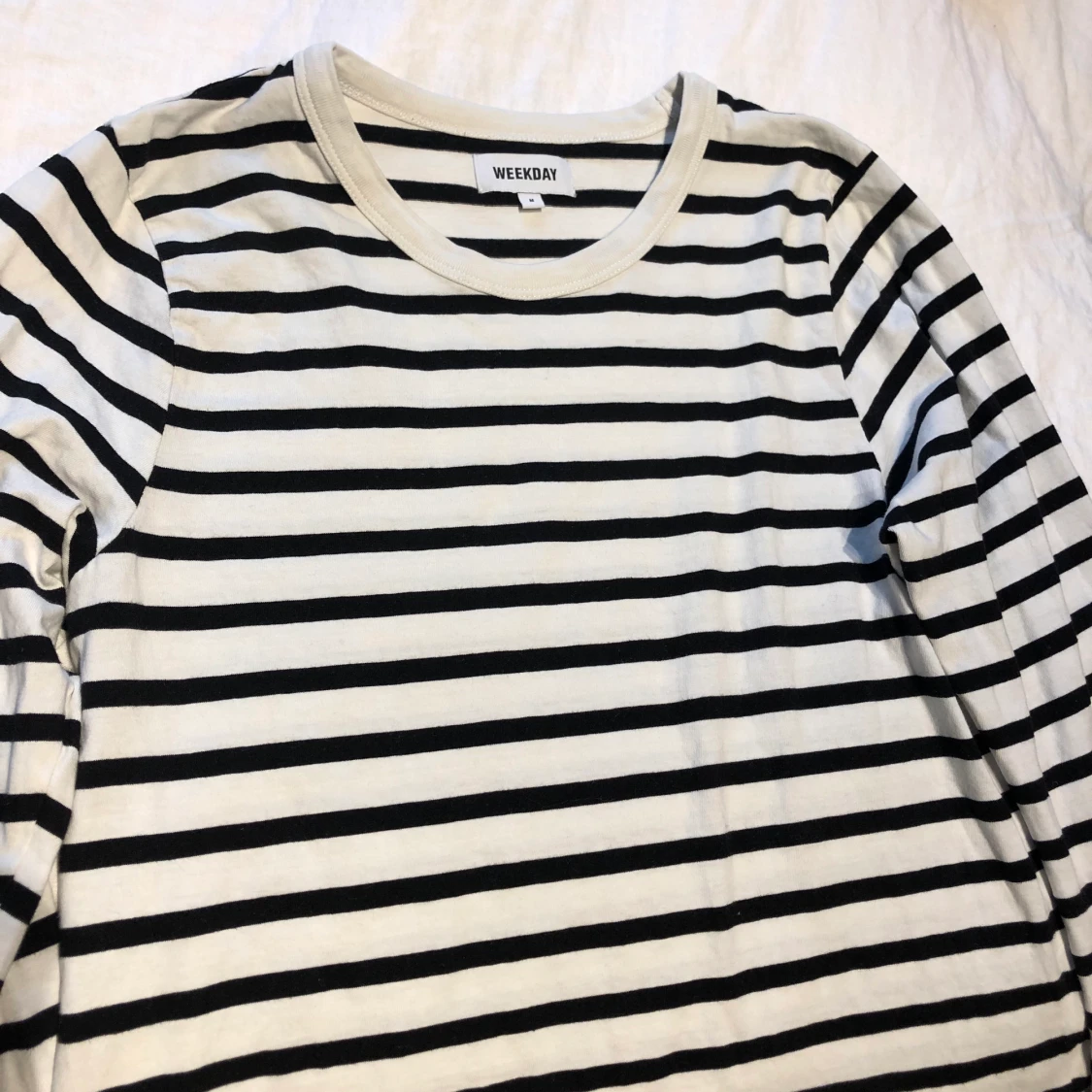 Weekday tröja  - 91