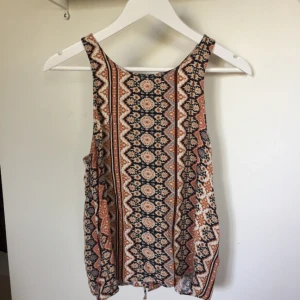  - Topp från American Eagle ✨