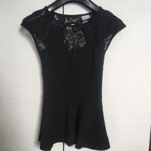  - Endast använd en gång så i väldigt fint skick! 