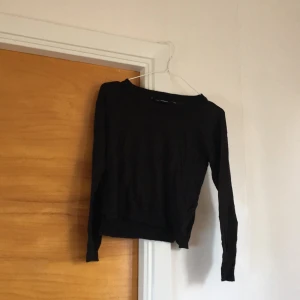 - Supermjuk tröja från kappahl, aldrig använd.