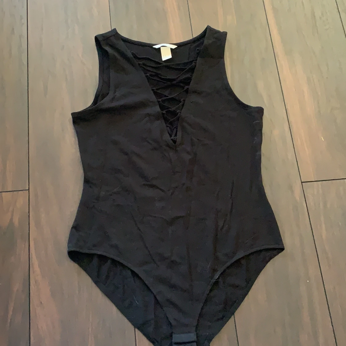 Body med snörning vid byst