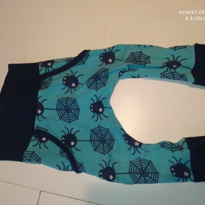 Unika spindelbyxor ca strl 74/80 - Blå och mörkblåa. Egensydda!