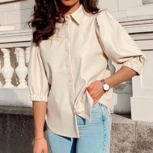 Leather PU- blus - Nyskick, har knappt använt ! (Köparen står för frakt)