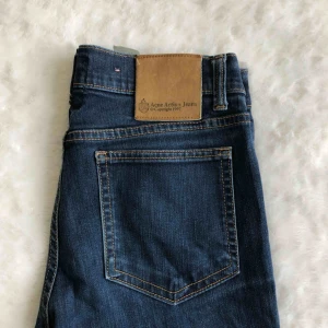  - Jeans från Acne i superbra skick! Storlek 29/34! Rätt tight modell men inte skinny!