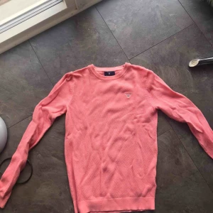  - Supersnygg GANT-långärmad! Nyskick! Storlek XS 200kr +eventuell frakt