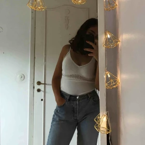  - Vitt super fint linne! Säljs pga förlitet och helt oanvänt  