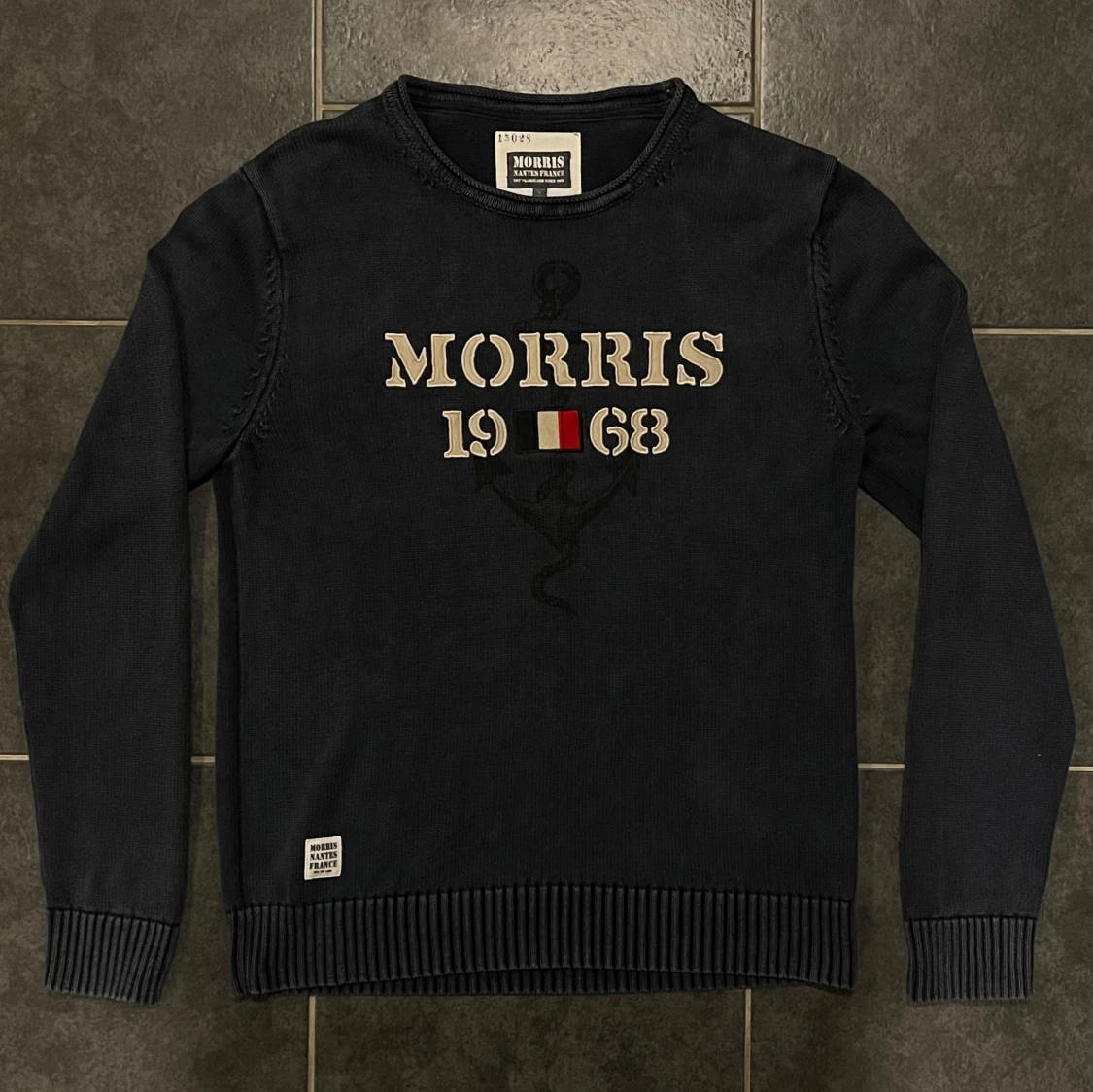 Svart tröja från Morris