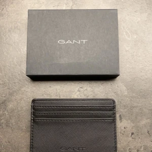 Svart plånbok från GANT - En Helt ny GANT PLÅNBOK!
