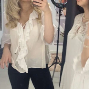 Oddmolly blus  - Oddmolly blus strl S. säljer för 150kr 💗