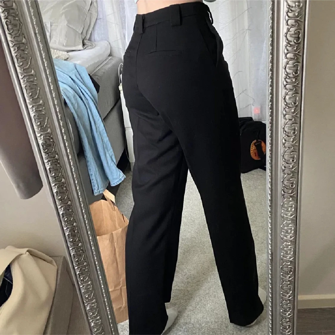 Svarta kostymbyxor - 90