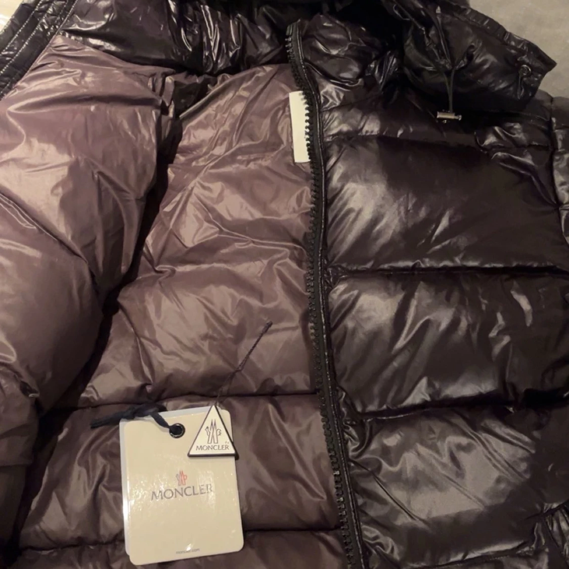 Svart dunjacka från Moncler - 92