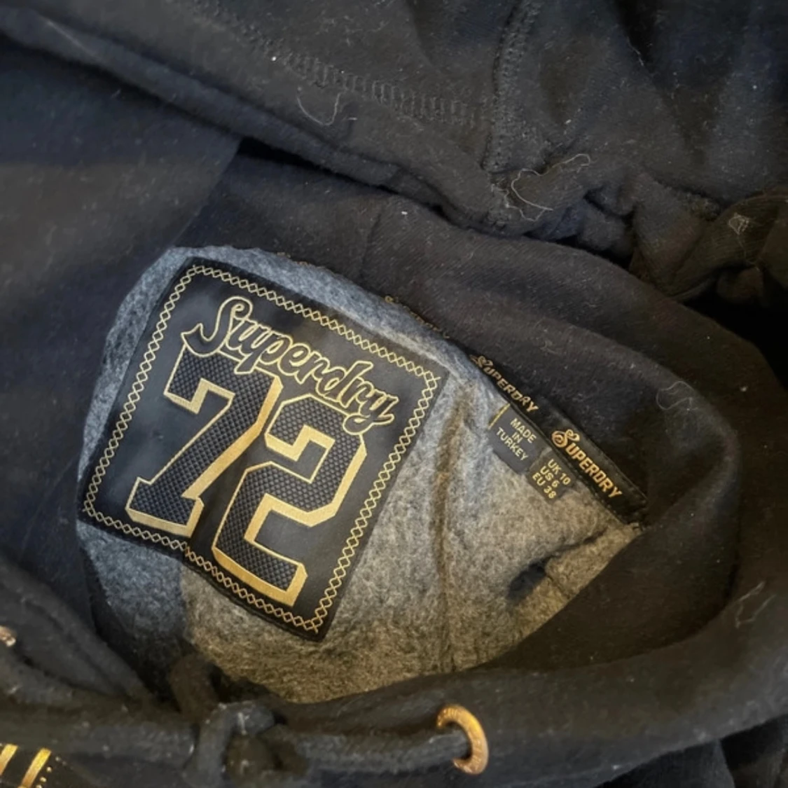 Svart hoodie från Superdry - 91