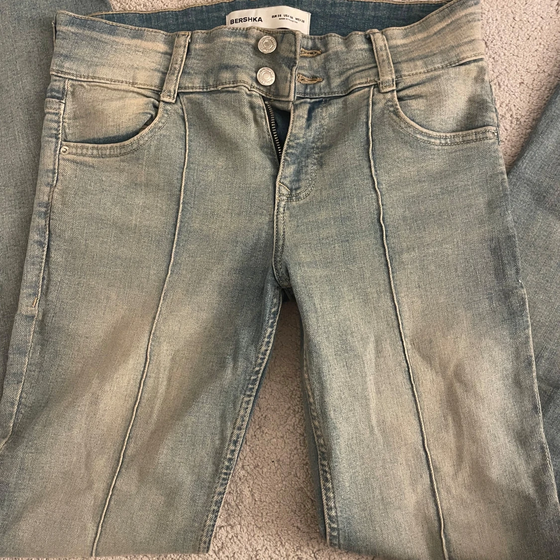 Ljusblå jeans från Bershka