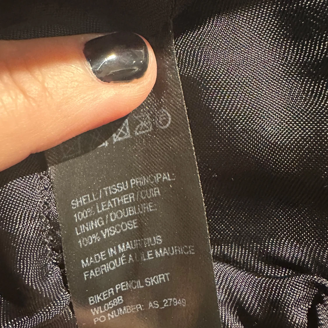 Svart skinnkjol från AllSaints - 92