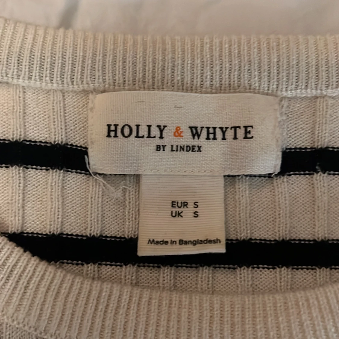 Randig ribbad tröja från Holly & Whyte - 92