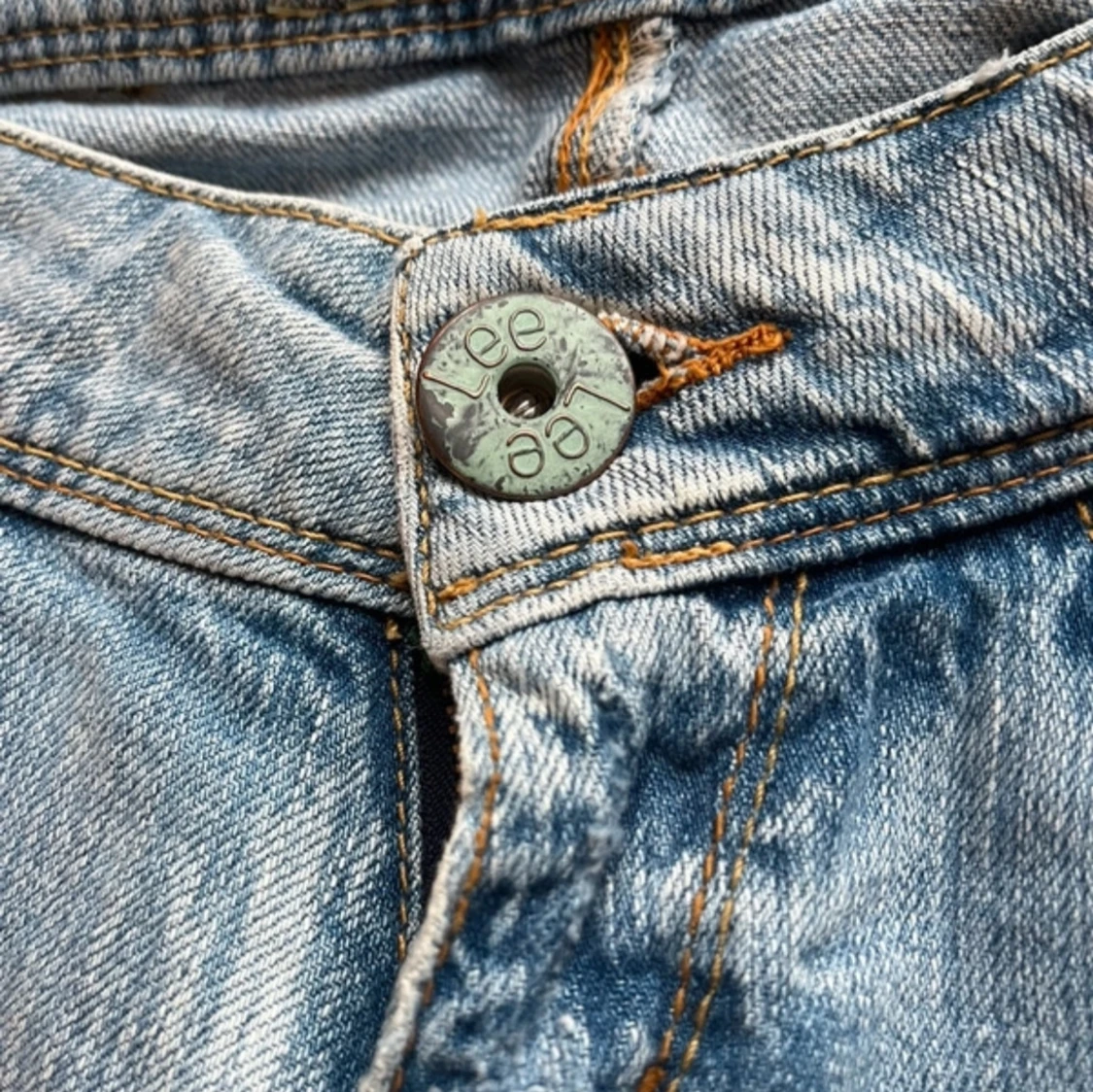 Lågmidjade lee jeans  - 93