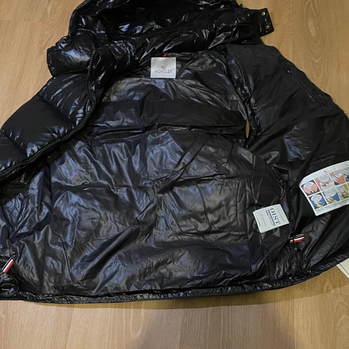 Svart dunväst från Moncler - 90