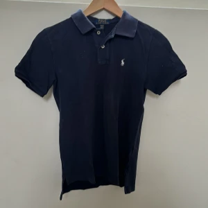 Polo Ralph lauren  - Storlek 10-12 år, okej skick