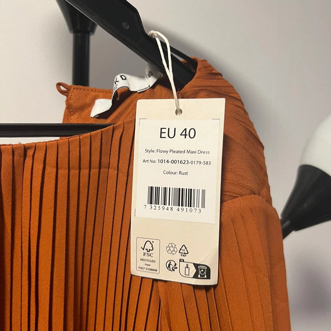 Flowy pleated maxi dress  - 91