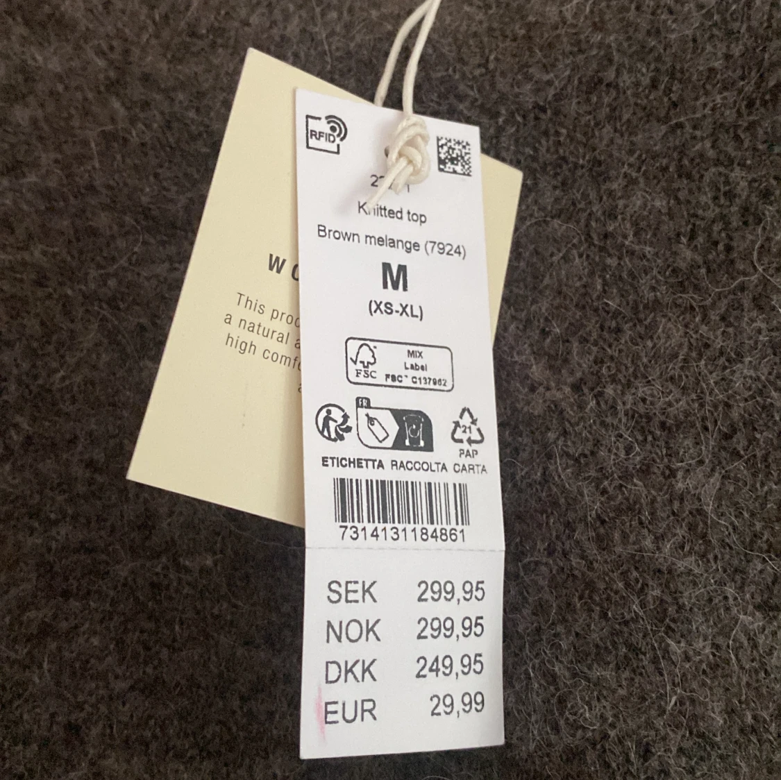 Stickad tröja gina - 92