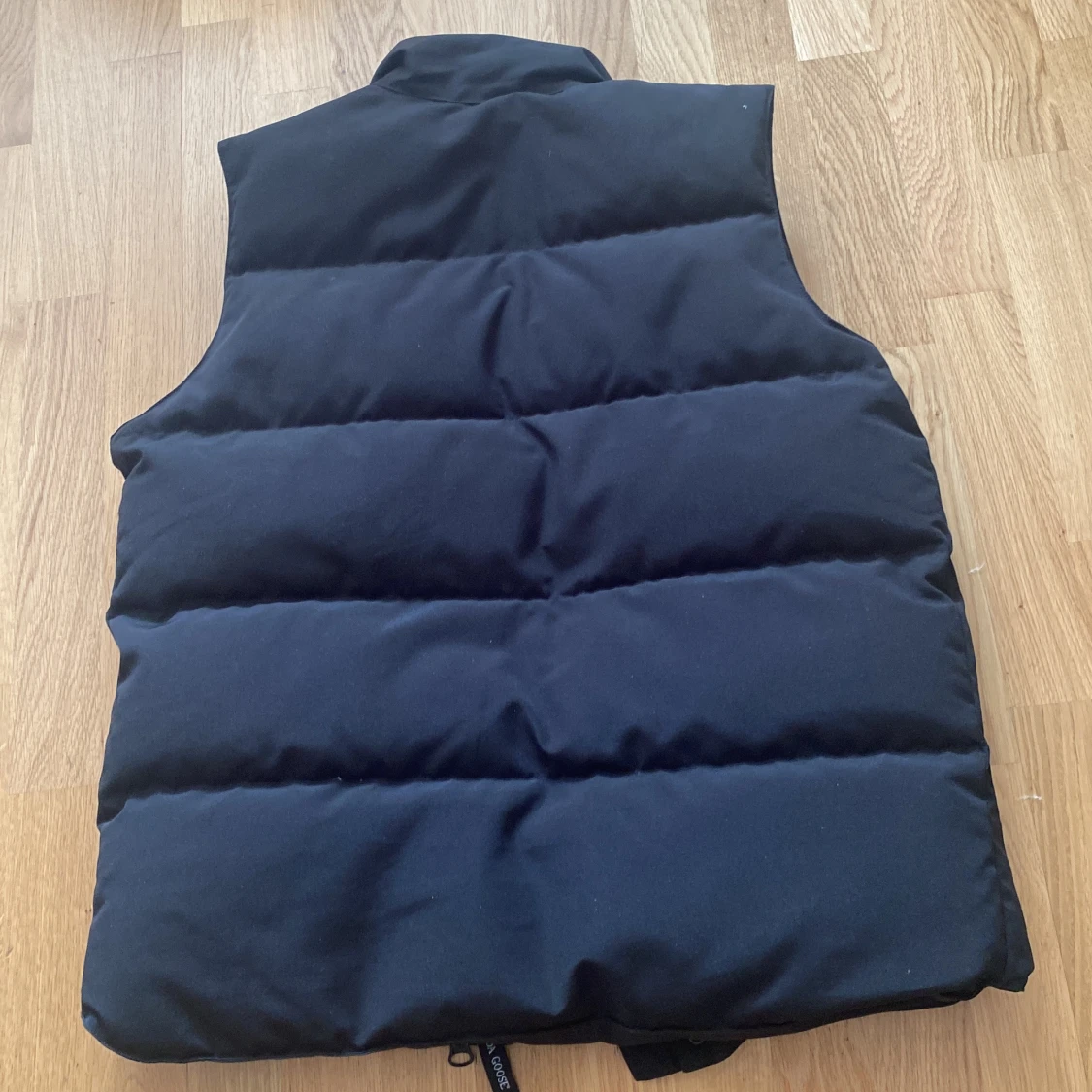 Canada goose väst storlek L/M  - 91