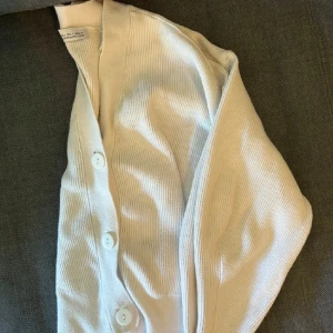 Söt kofta från Zara - Storlek S, bra skick. 