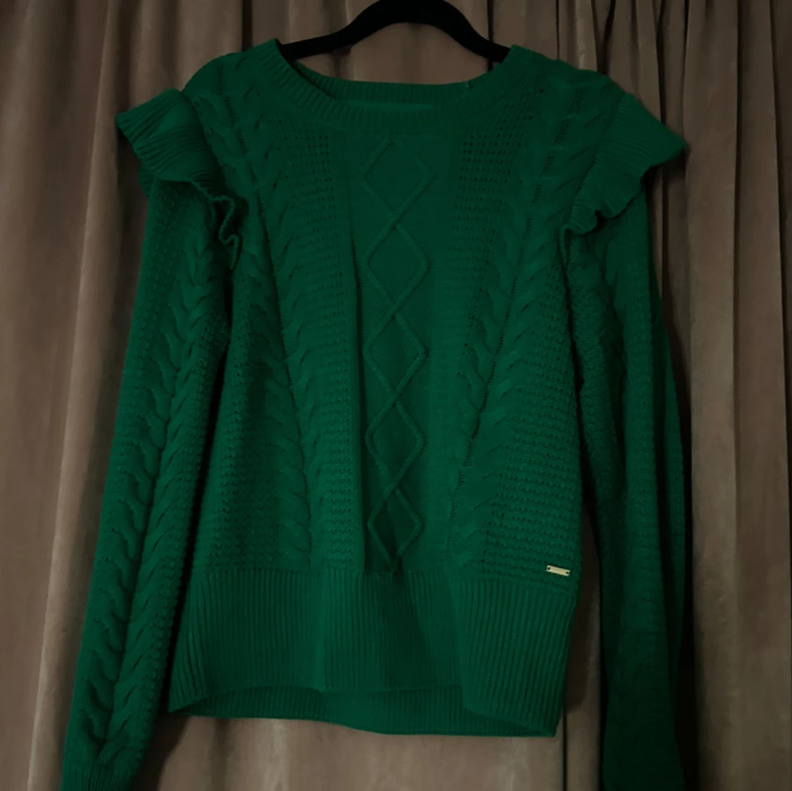 stickad volangtopp från Lindex