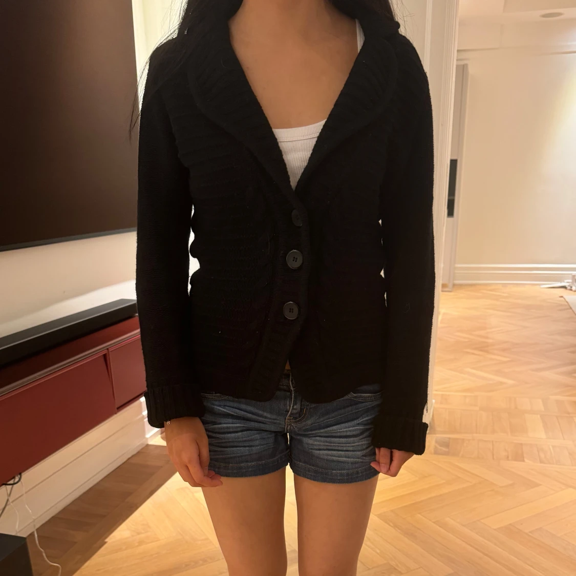 Svart stickad kofta - 2