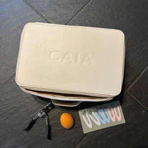 Caia necessär - Aldrig använd💗