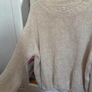GEMINE tröja❤️ - Super fin stickad tröja från GEMINE❤️den är ONE SIZED och köpt för ca 600kr