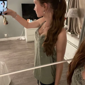 linne - Super snyggt! storlek s tror jag! 