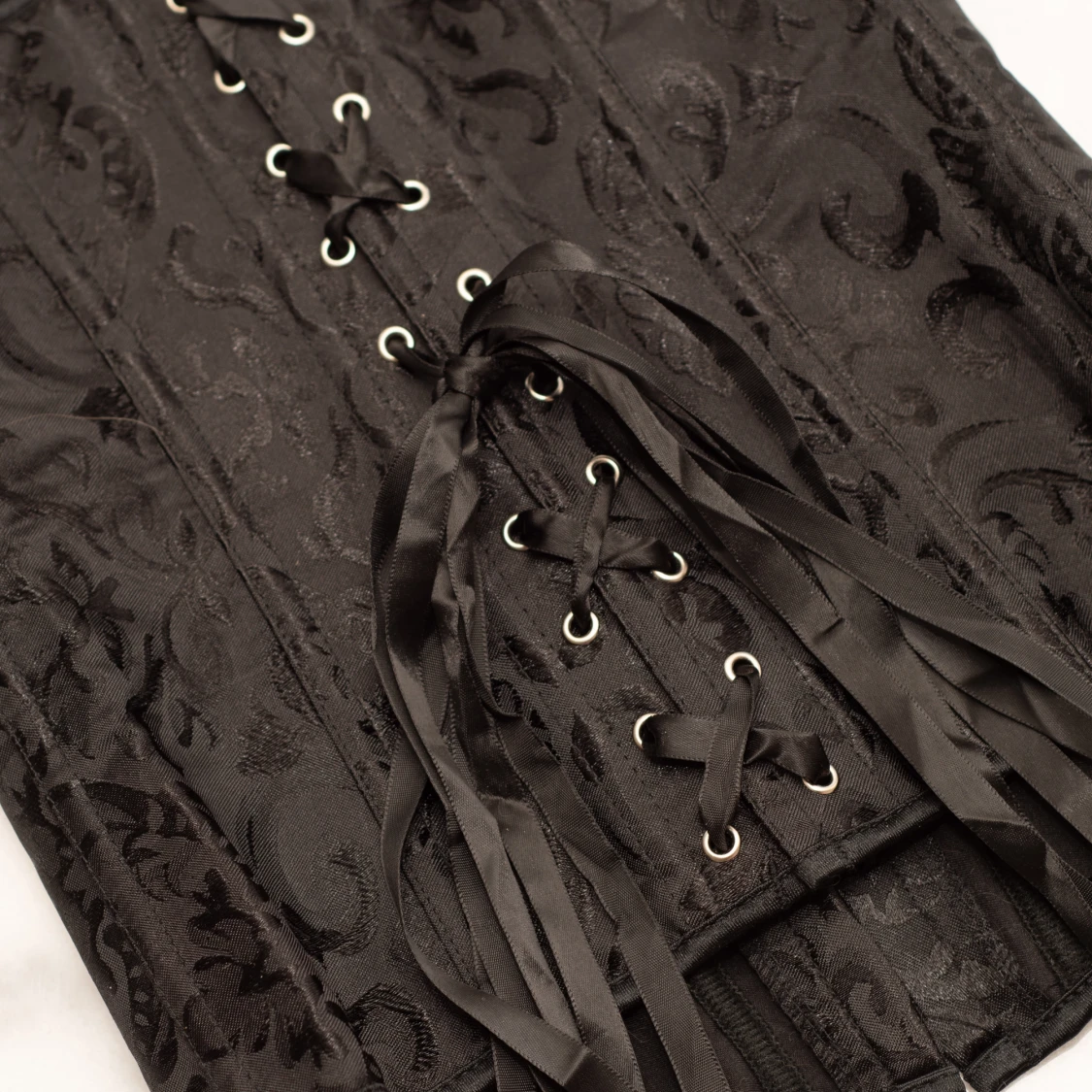 Svart korsett med snörning - 92