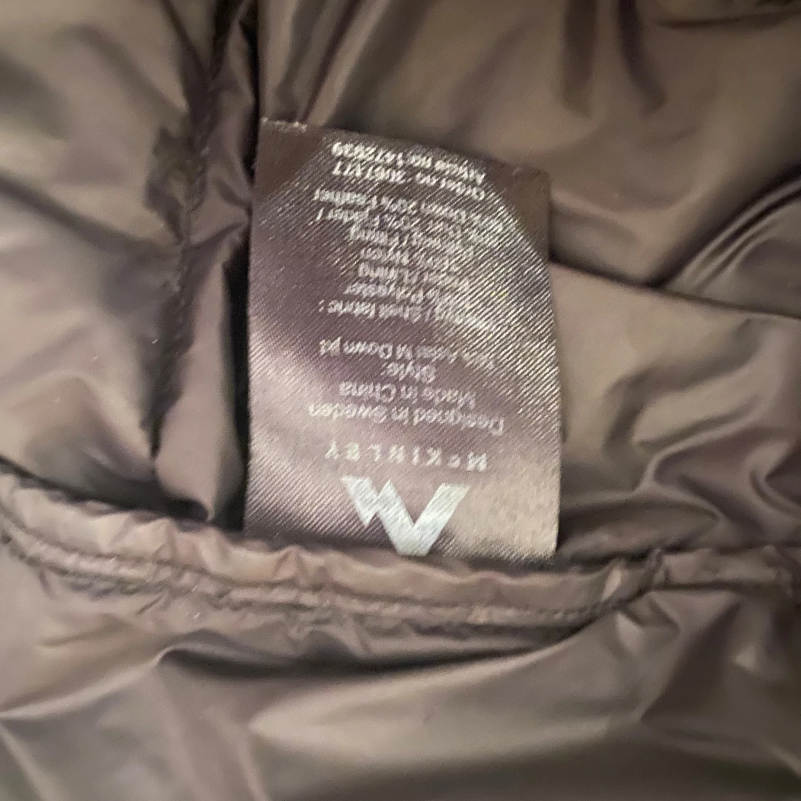 Svart dunjacka från Mckinley - 91