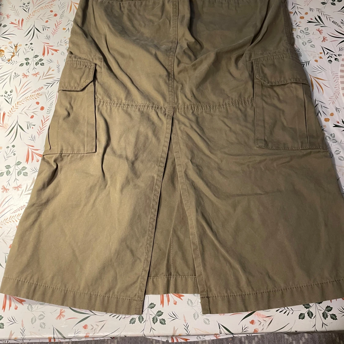 Camouflage grön kjol  - 91