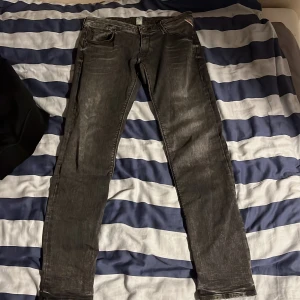Replay jeans - Fina jeans i väldigt bra skick funkar perfekt till vad som helst