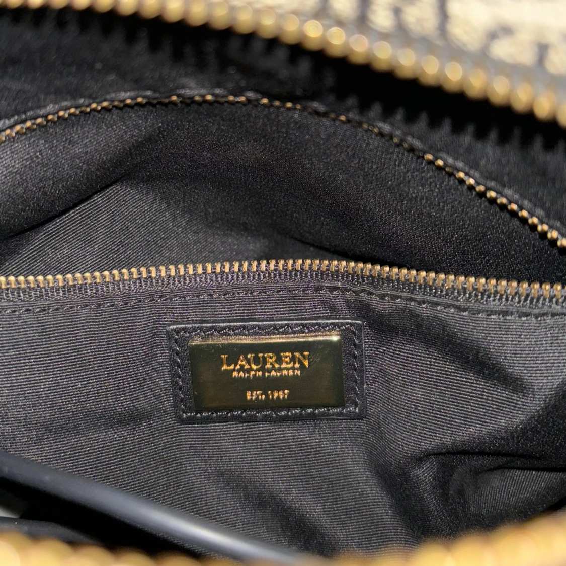 Mönstrad väska från Lauren Ralph Lauren - 91