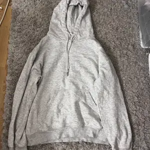 Jättefin Hoodie från HM