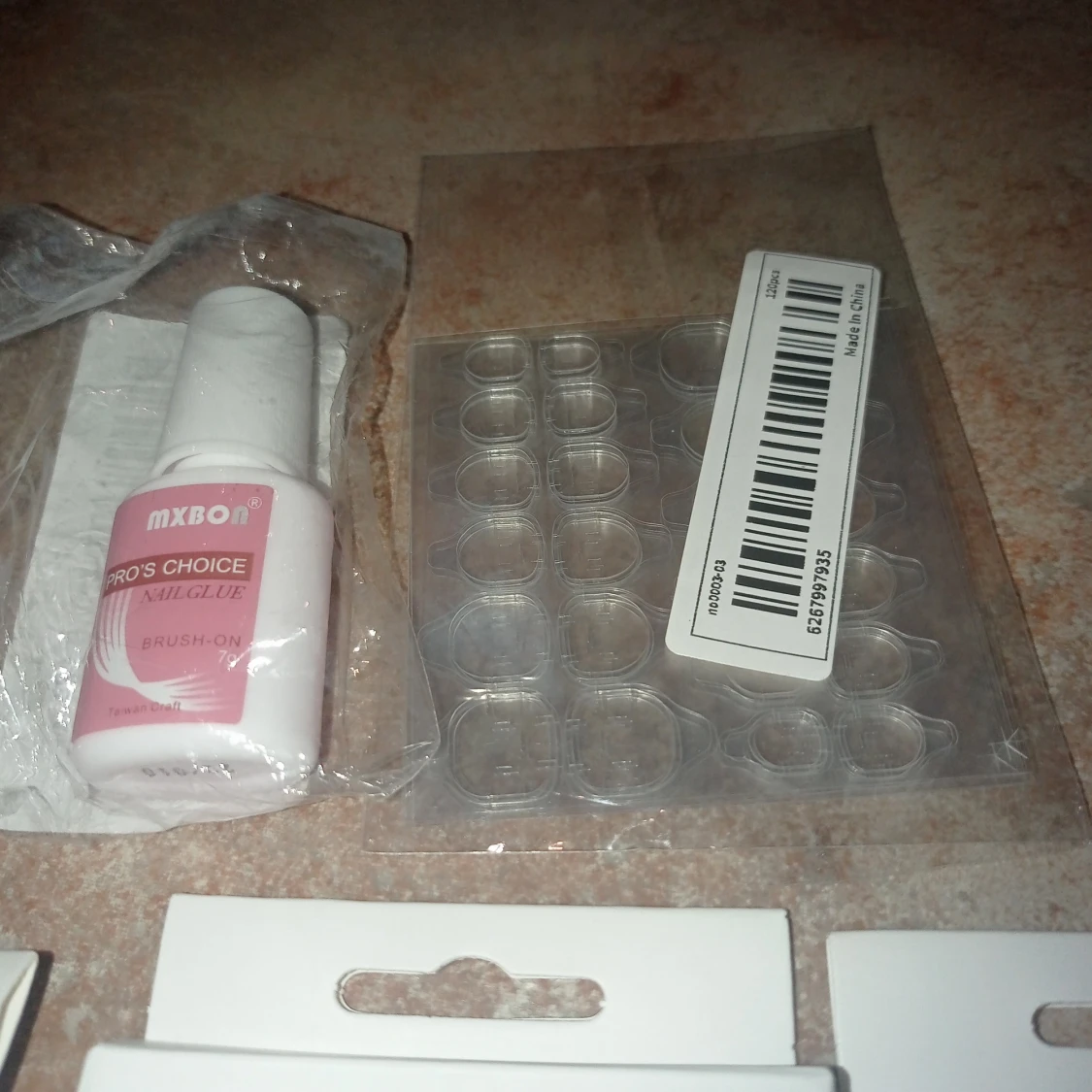 Samling  lösnaglar 19 förpackningar och nagellim - 3