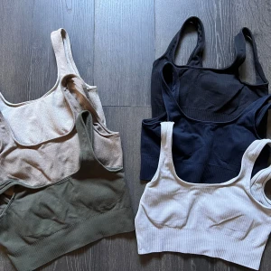 Sport bh Aimn paket - 6st ribbade aimn sport bh