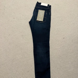 Replay jeans - Replay jeans i nyskick. Storlek 31/32. Skriv vid frågor eller funderingar!