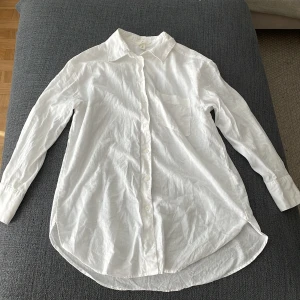 Linne skjorta - I bra skick.