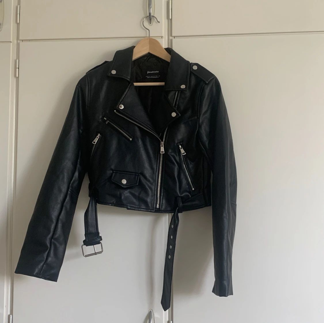 Snygg skinnjacka  - 91