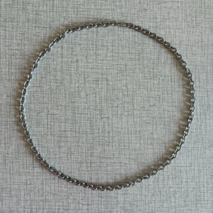 Weekday halsband  - Helt nytt halsband från Weekday.  Ej använt.  61 cm långt.