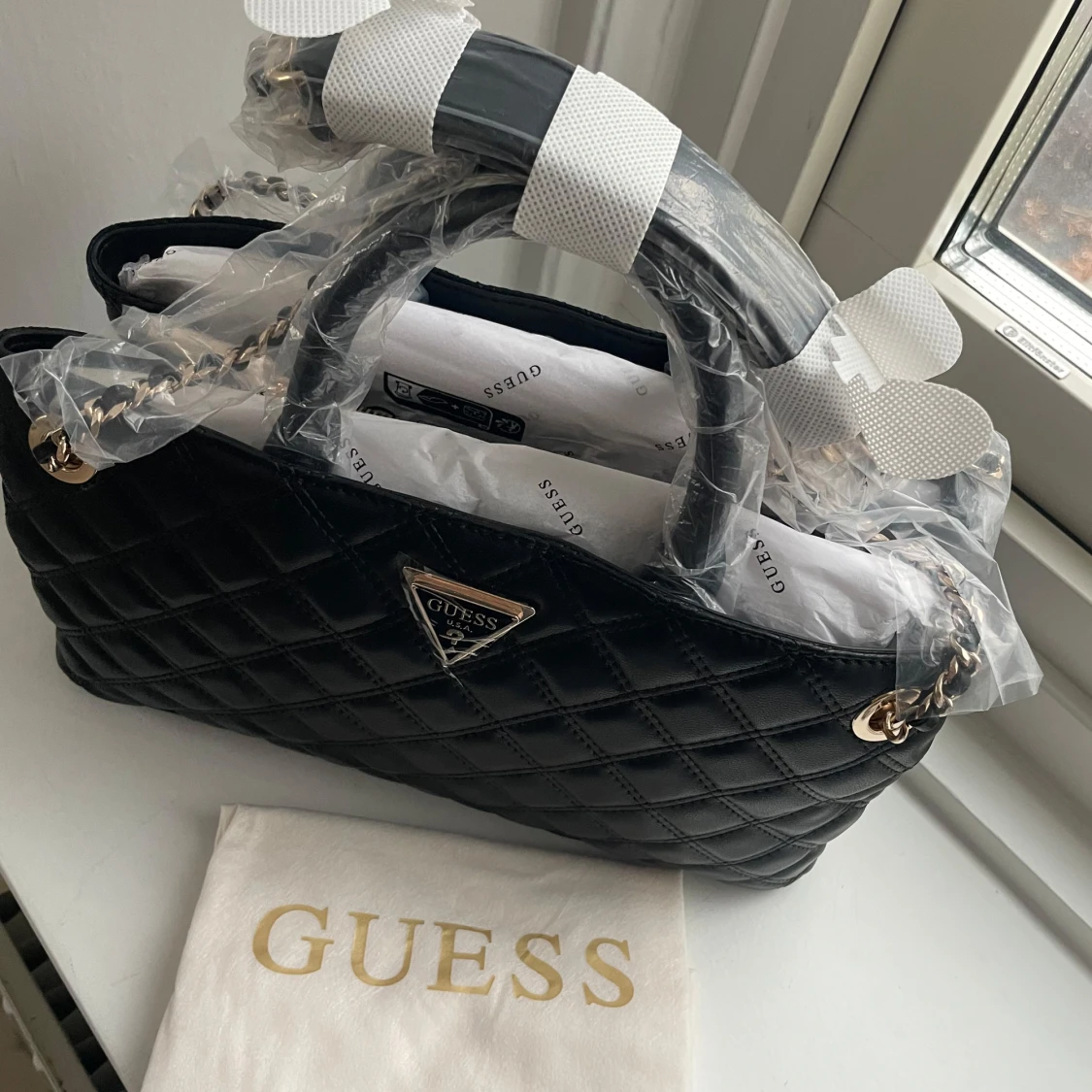 Väska guess  - 90