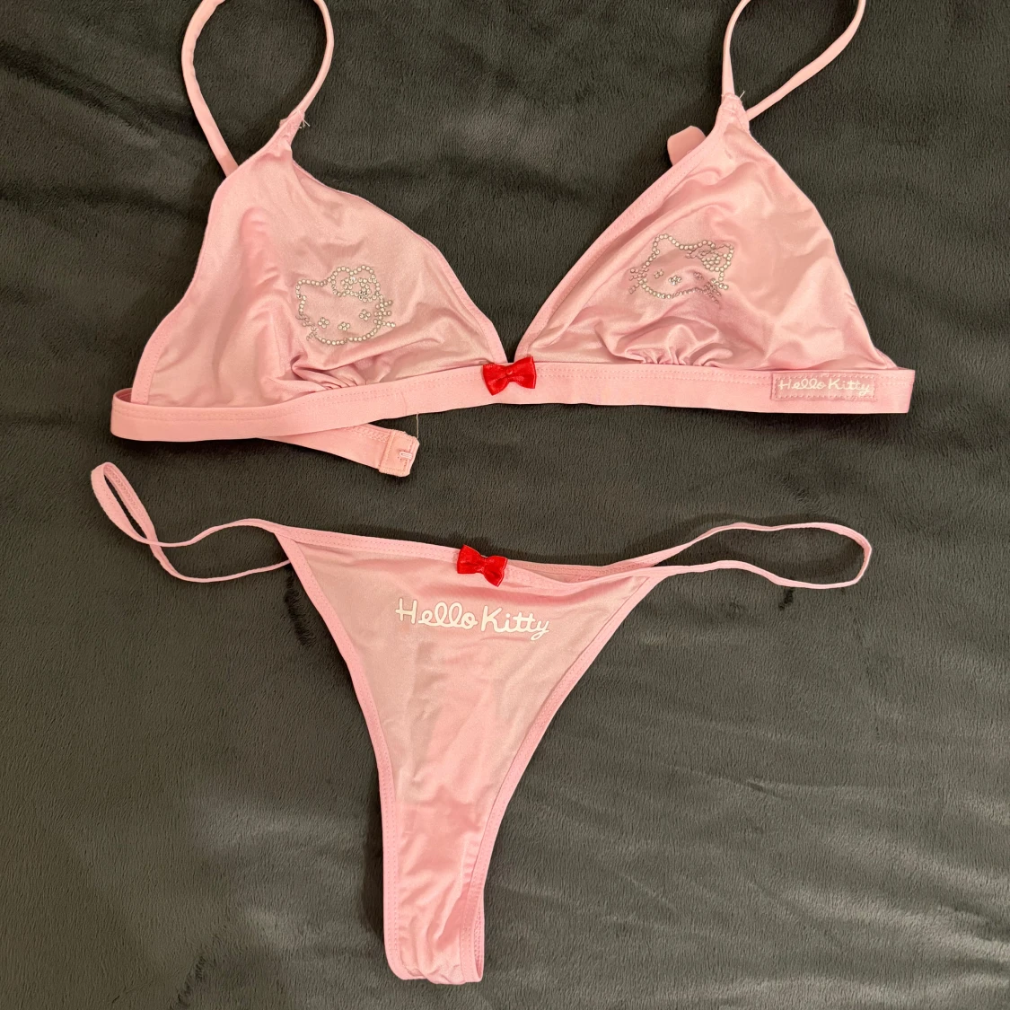 Rosa Hello Kitty bikini