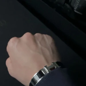 H armband - H armband | skick 9.5 /10 | påse medkommer