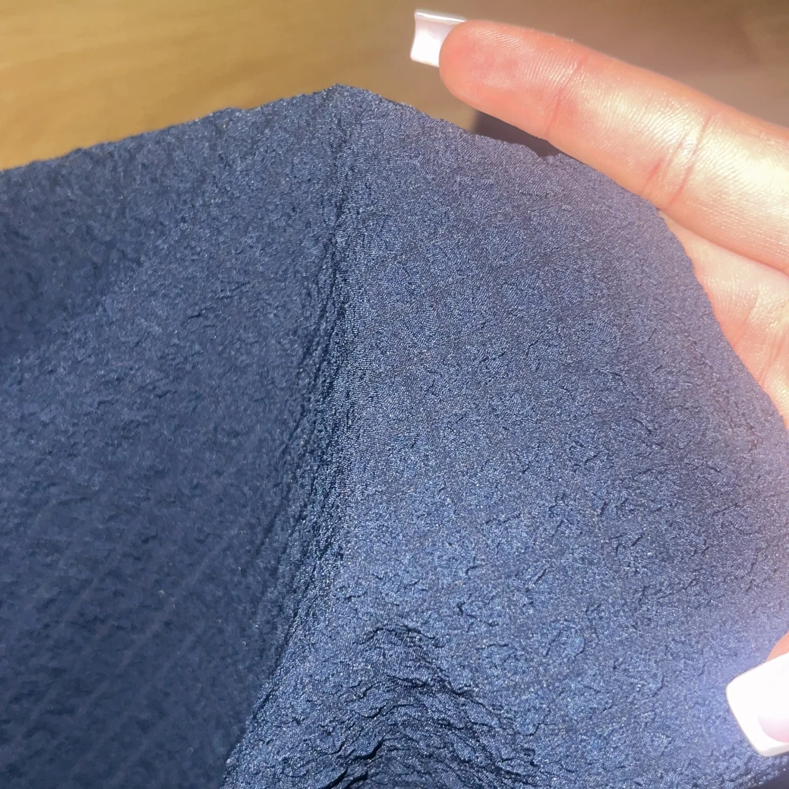 Mörkblå topp från JDY - 4