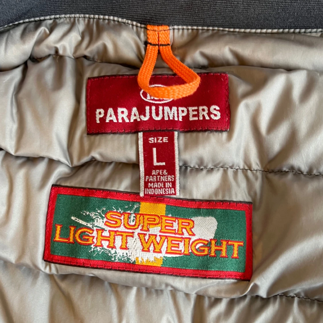 Parejumper väst  - 3