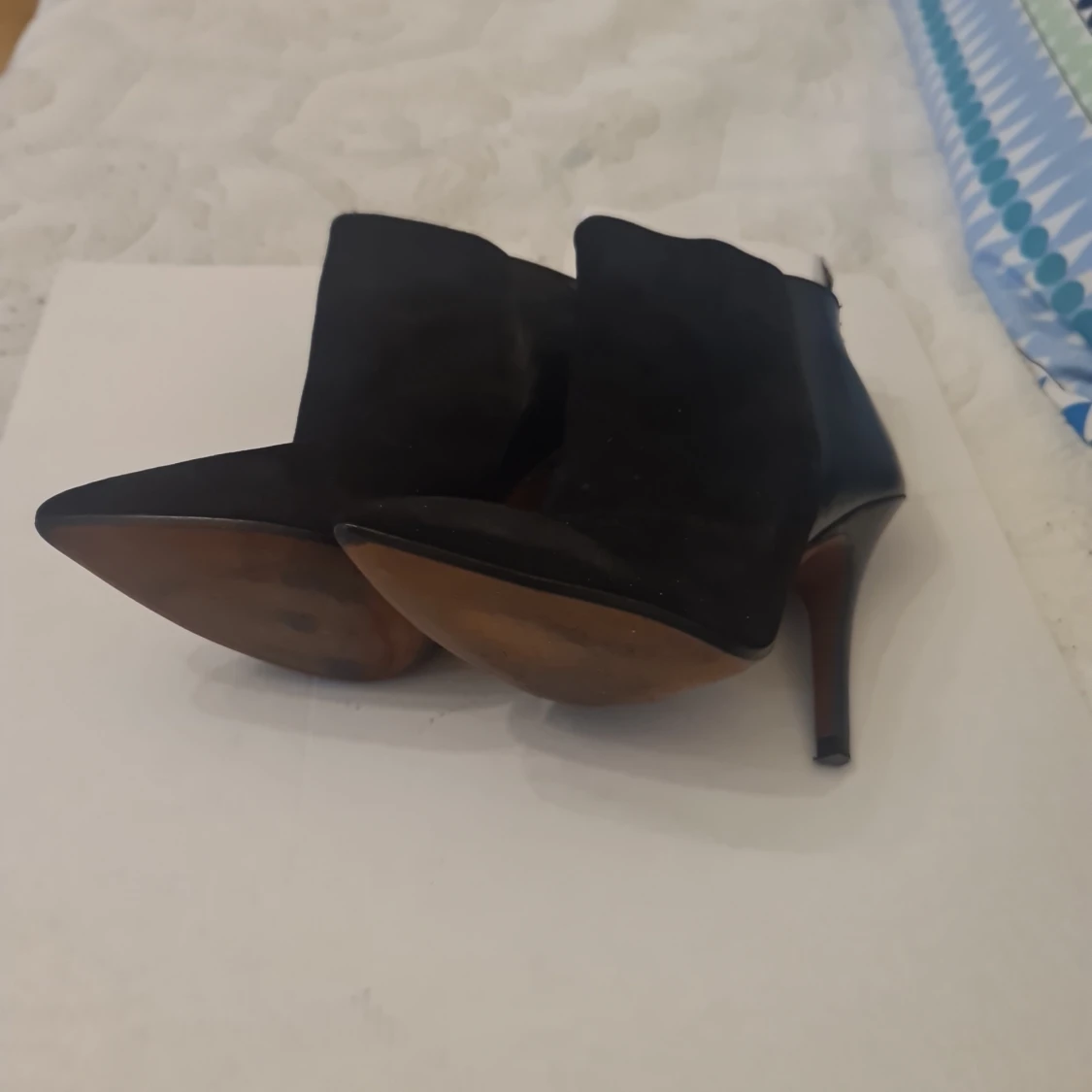 Svarta stövletter från Zara Collection - 1