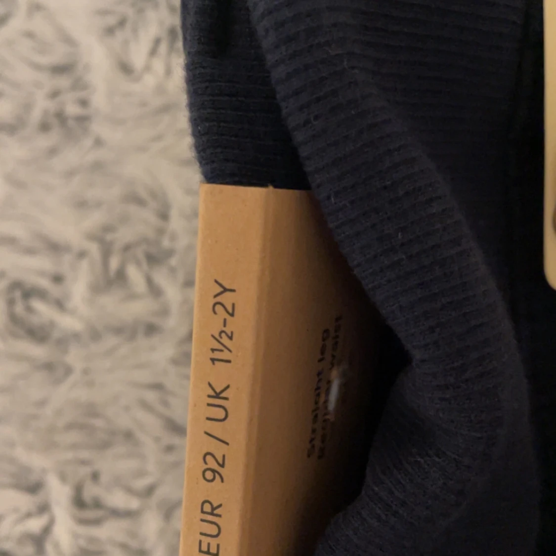 Mörkblå byxor från Lindex - 3